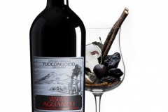 Aglianico-Bicch-e-Bott-sfondo-bianco